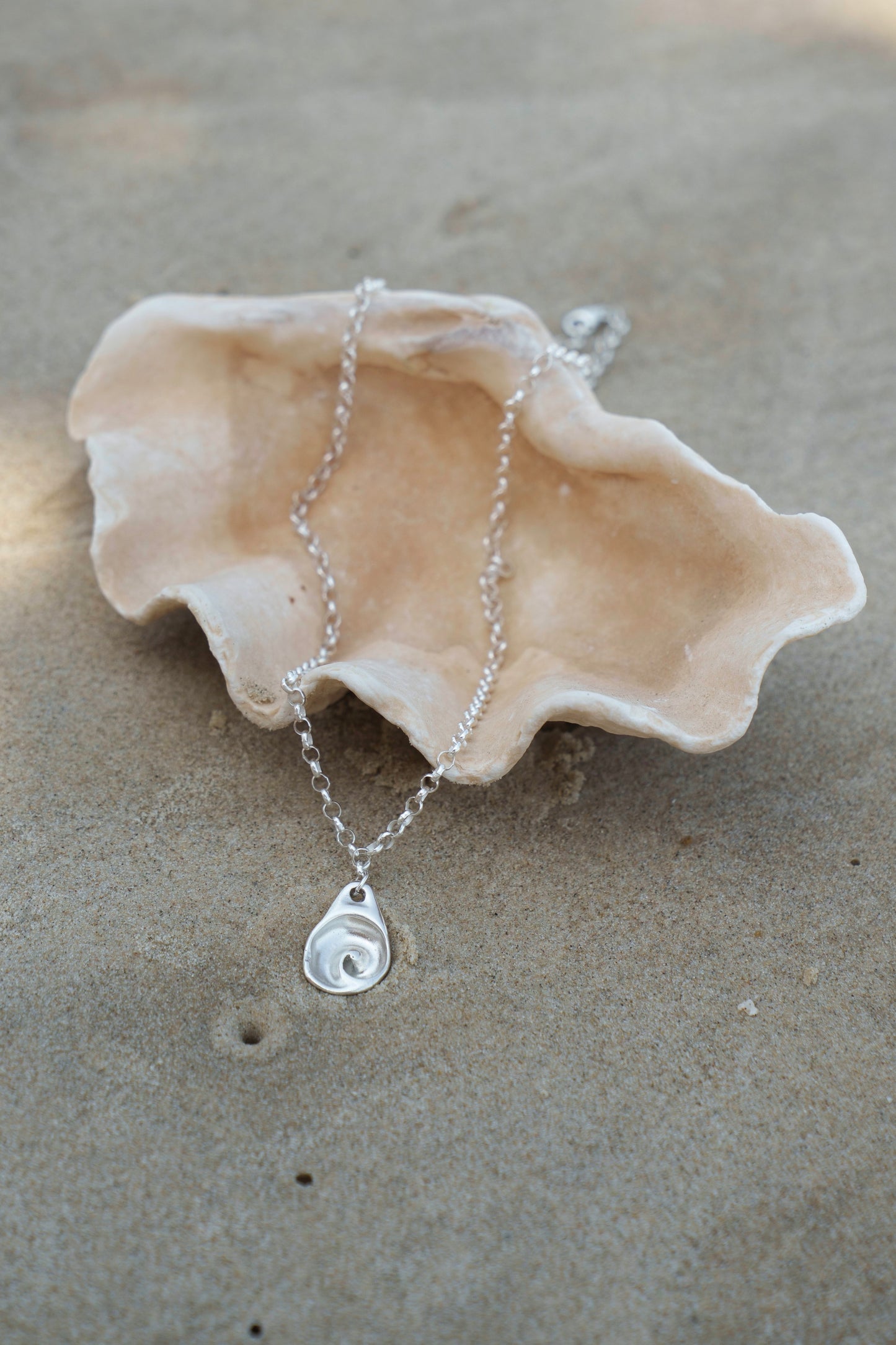 Spiralis Maris necklace