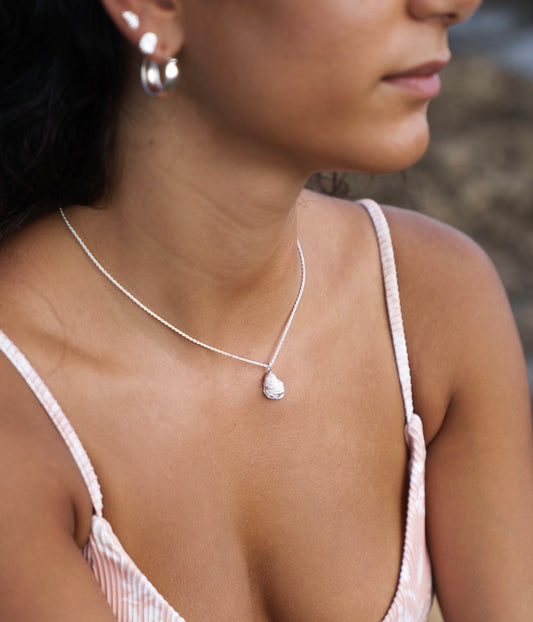 Toro necklace